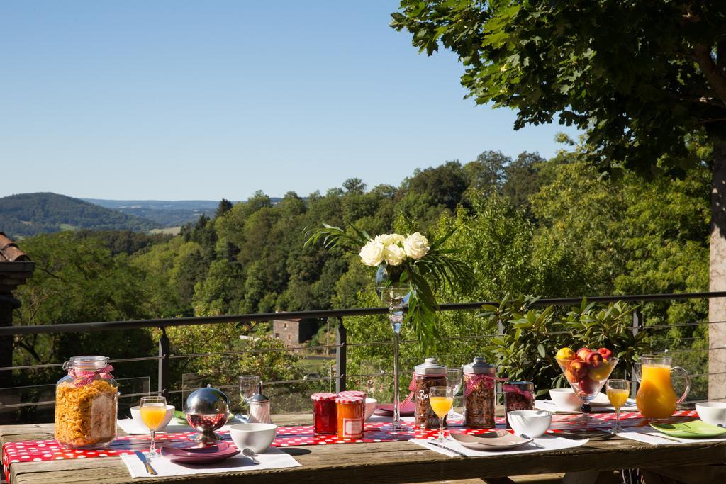 Gite-Hotel La Cabourne Saint-Privat-dʼAllier エクステリア 写真